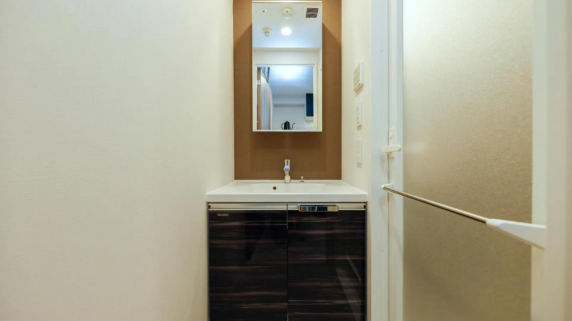 Seaside Tamachi 202,302,402,502,602,702 - Vacation Stay 44313V Tokyo