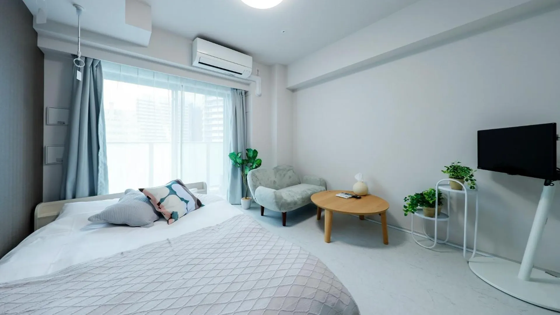 Apartment Seaside Tamachi 202,302,402,502,602,702 - Vacation Stay 44313V Tokyo